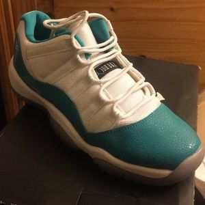 Air Jordan retro 11 low “Easter” GS